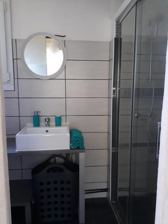 Maisonnette Proche De La Plage Тарнос Екстериор снимка