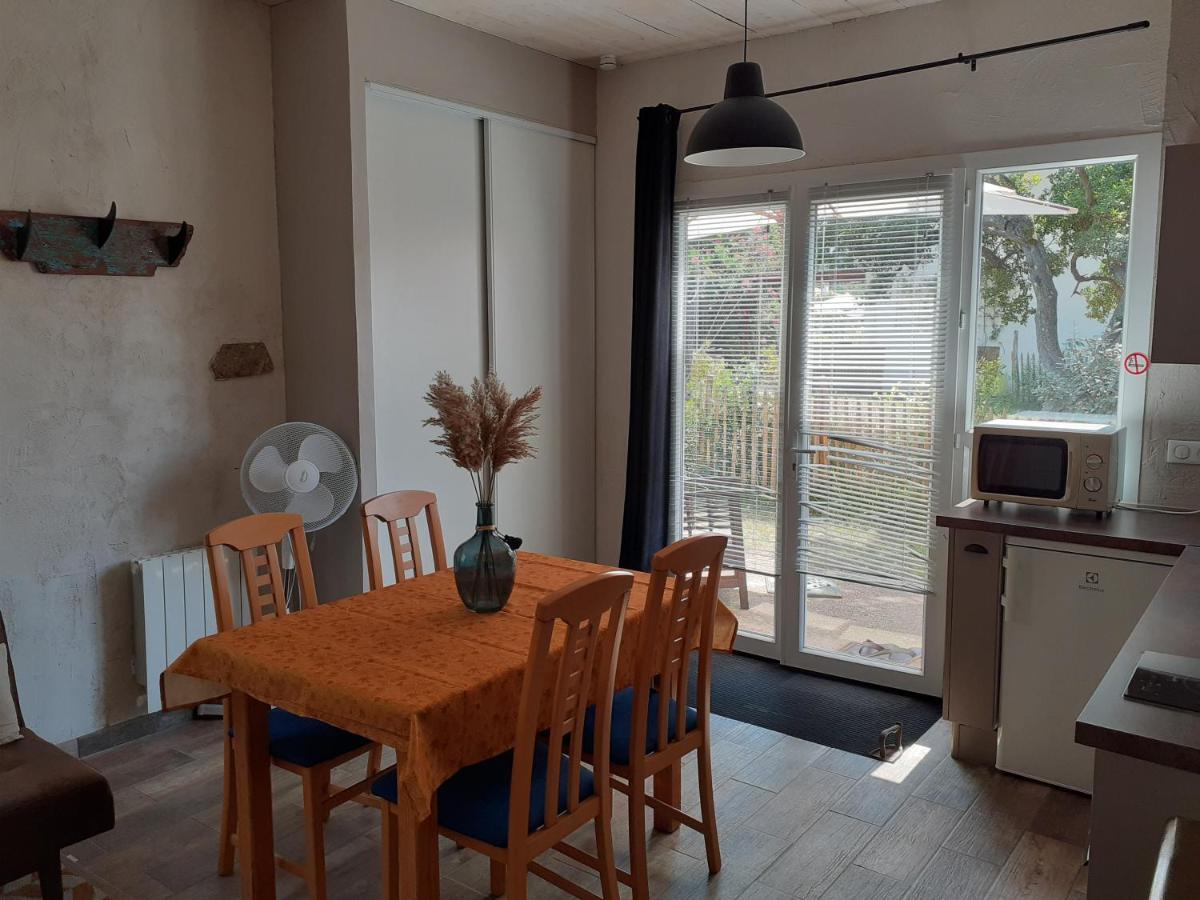Maisonnette Proche De La Plage Тарнос Екстериор снимка