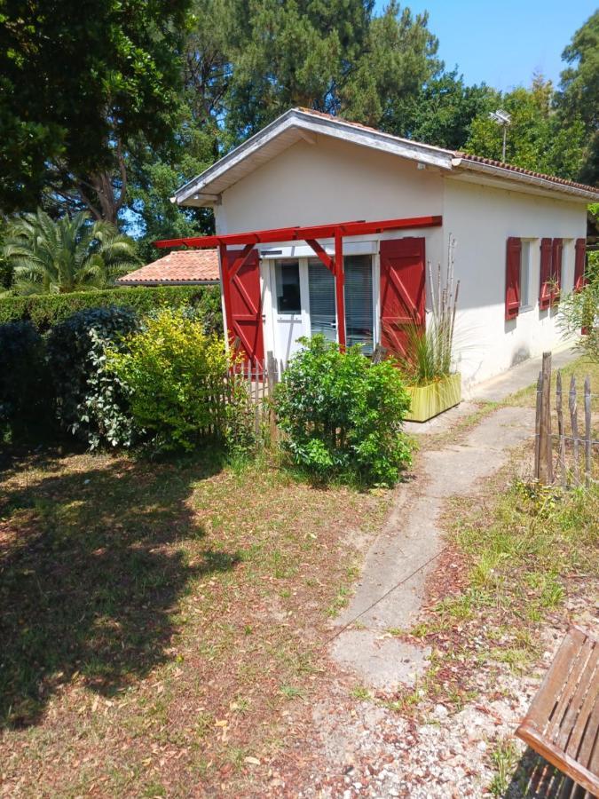 Maisonnette Proche De La Plage Тарнос Екстериор снимка